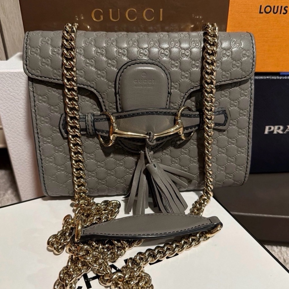 Gucci Gray Leather Shoulder Bag 100% Authentic!